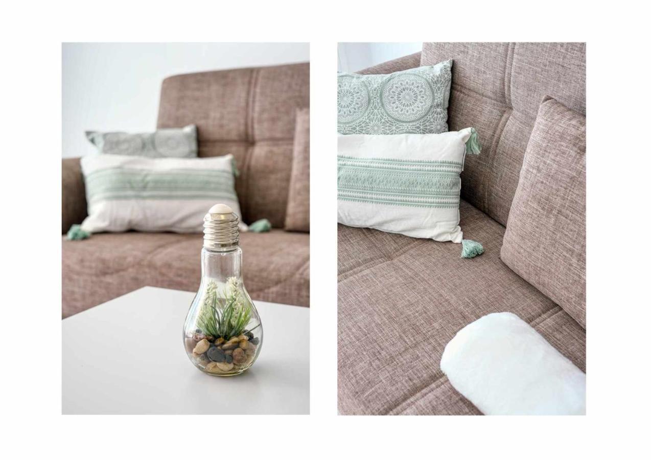 Luminosa Vivienda Vacacional Con Vista A La Piscina コスタ・テギセ エクステリア 写真
